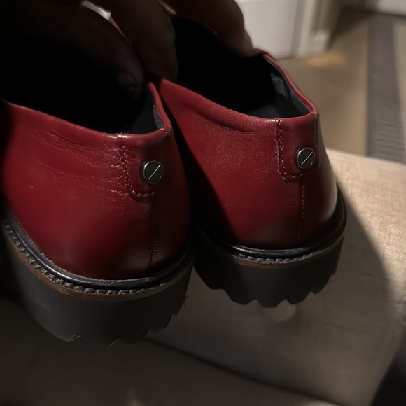 Ecco Danish Design Burgundy Loafer Flats Shoes - Picture 4 of 6